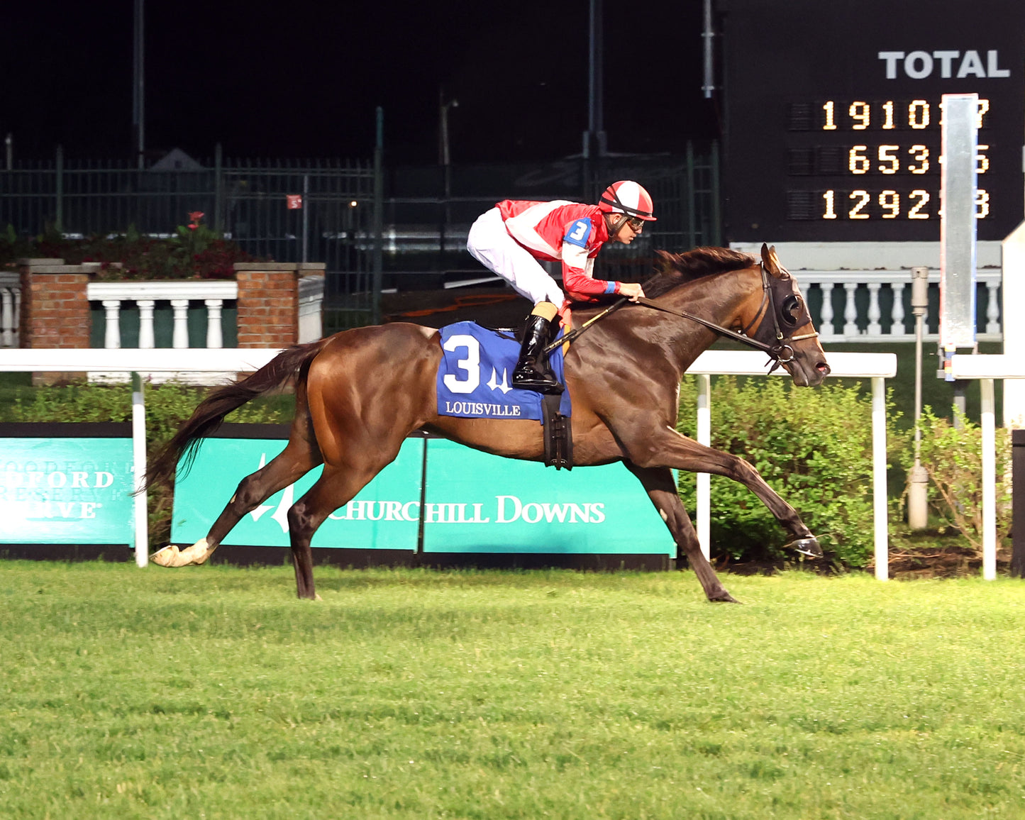 BURNHAM SQUARE - The Louisville G3 - 05-16-26 - R08 - CD - Finish 01 - Coady Media - Kurtis Coady Photography