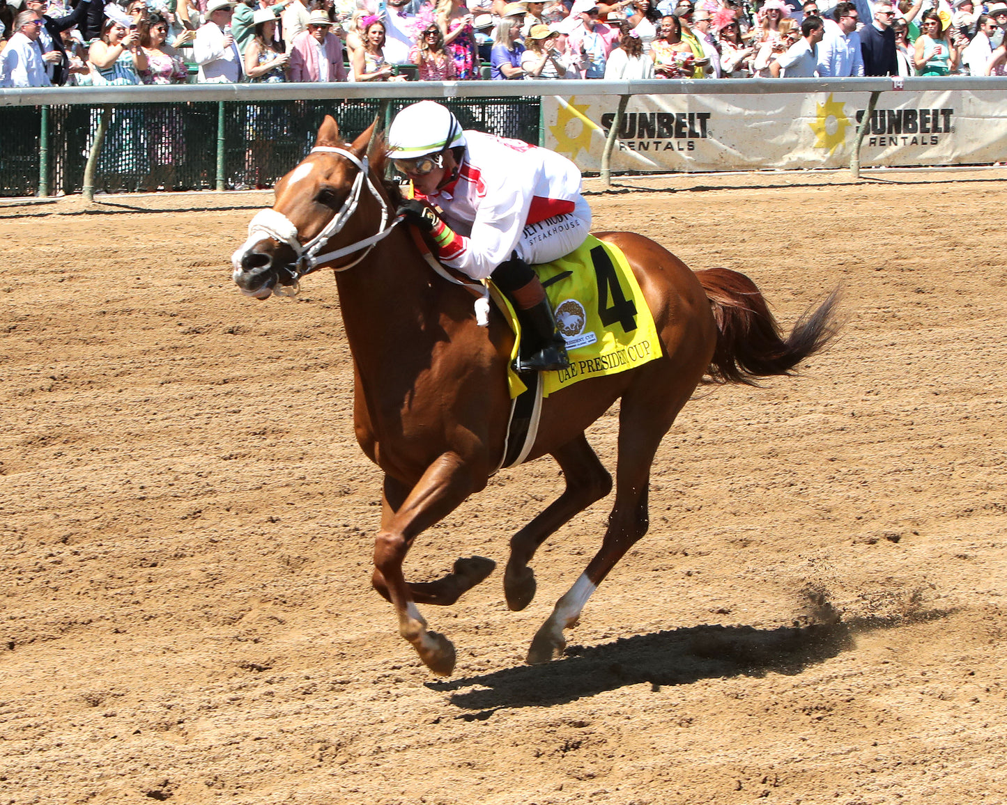 DIAMOND GEM AA - 043026 - Race 06 - CD - Inside Finish 04 - Coady Media - Kurtis Coady Photography