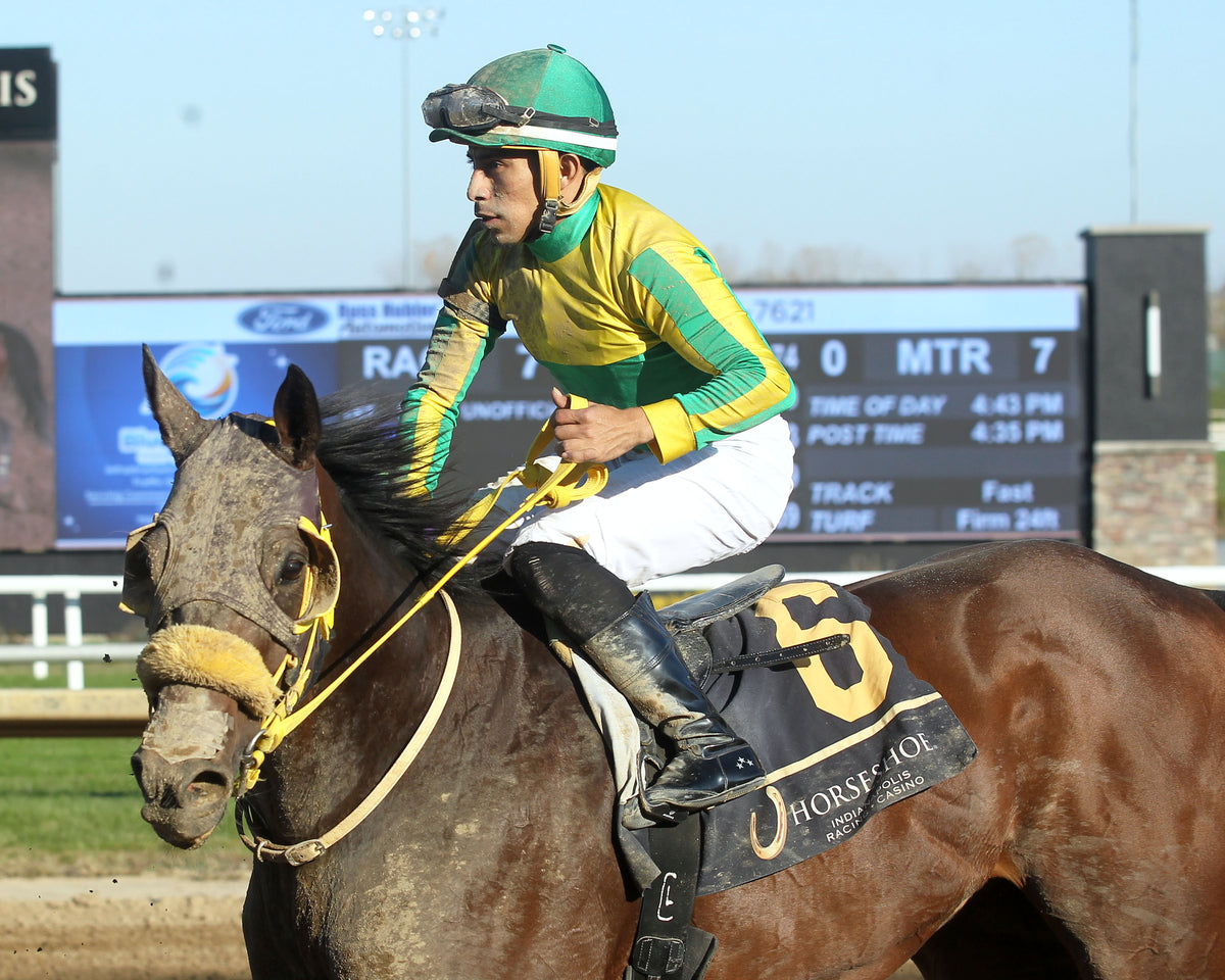ITZFOREVER - Fireball Baby Overnight Handicap - 2nd Running - 10-28-26 - R07 - Horseshoe Indiana - Comeback 02 - Casey Cable - Coady Media - Kurtis Coady Photography