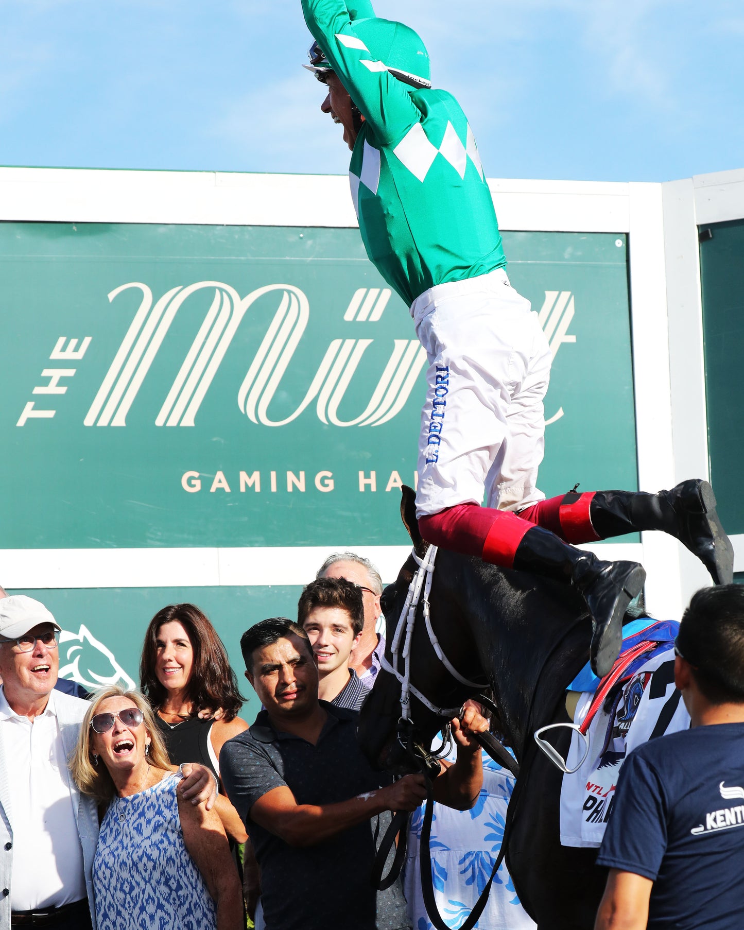 JOHNNY'S RED STORM - The Kentucky Downs Juvenile Sprint - 08-31-25 - R09 - KD - Frankie Dettori 02 - Coady Media - Kurtis Coady Photography