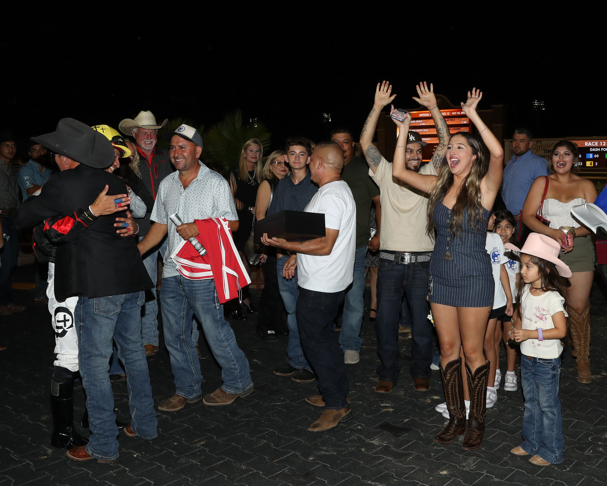 JT MIDLIFE CRISIS - Dash for Cash Futurity (Grade II) - 10-10-26 - R12 - Lone Star Park - Celebration 04