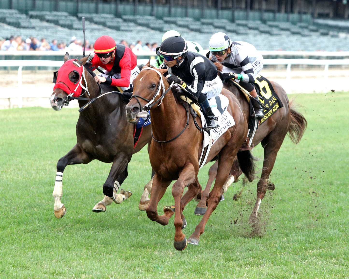 LAGYNOS - The Wise Dan G2 - 06-27-26 - R10 - CD - Inside Finish 01