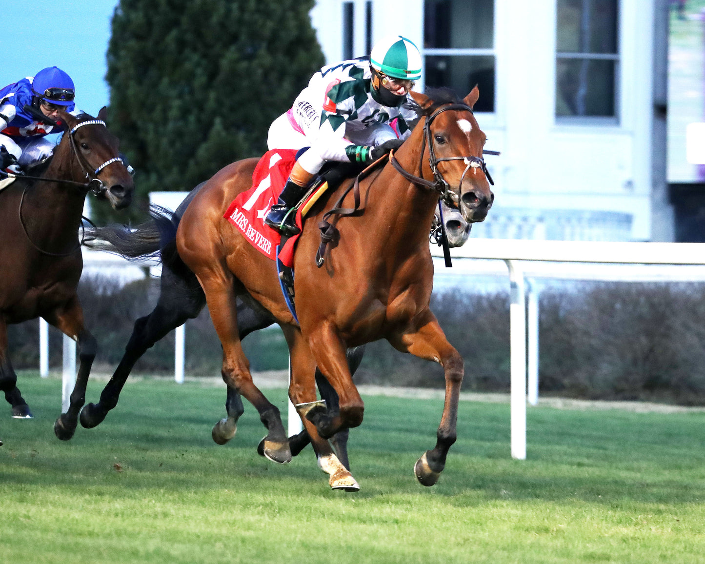 LUSH LIPS - 11-28-25 - R10 - CD - Finish 02