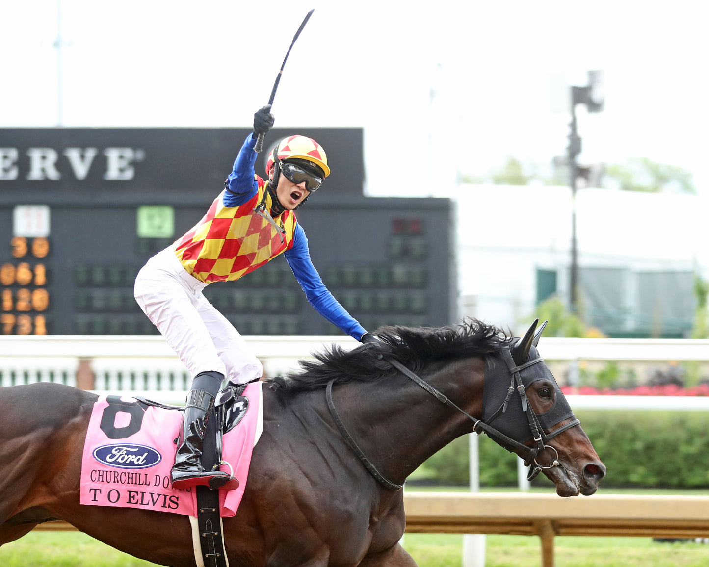 T O ELVIS - The Churchill Downs G1 - 05-02-26 - R10 - CD - Celebration 02 - Coady Media - Kurtis Coady Photography