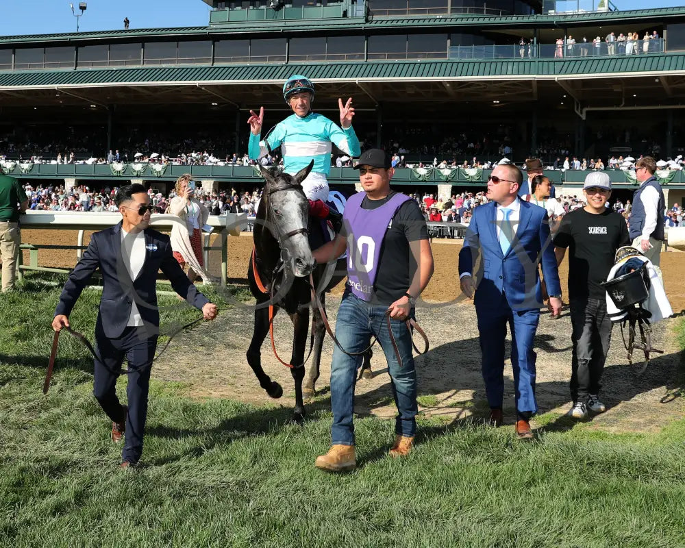 Beaute Cachee - The Jenny Wiley G1 36Th Running 04 - 13 - 24 Race 9 Kee Walk In 01 Keeneland