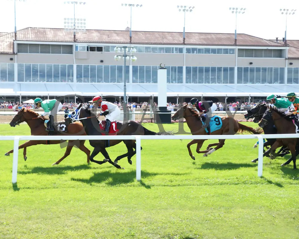 Best Cupcake - Ellen’s Lucky Star 16Th Running 07-06-24 R09 Ind Inside First Pass 01 Indiana Grand