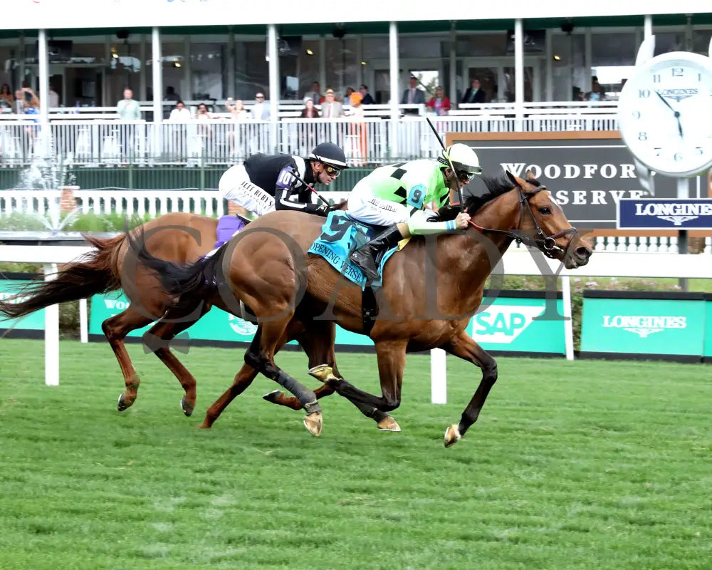 BRILLIANT BERTI - 050125 - Race 10 - CD - Finish 01 Churchill Downs