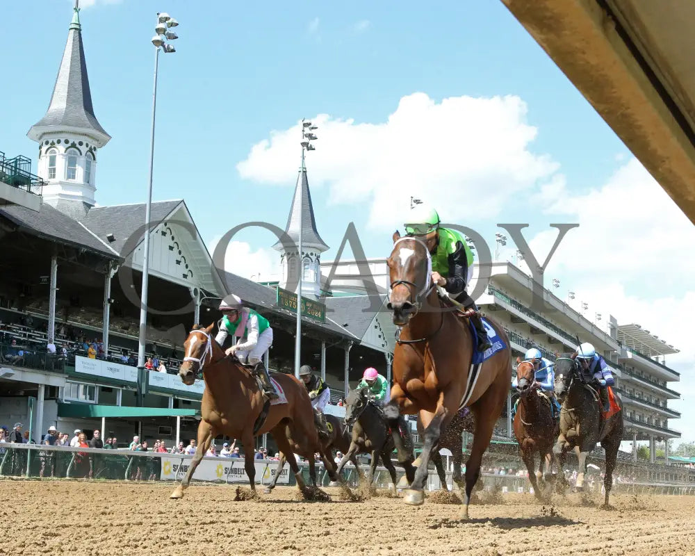 Clearly Unhinged - 05-27-24 R08 Cd Under Rail 01 Churchill Downs
