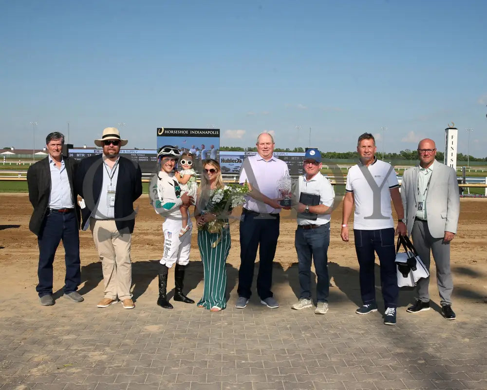 CLICQUOT - Daily Racing Form Indiana Oaks - G3 - 07-05-25 - R11 - Horseshoe Indiana - Presentation 01 - Samantha Pagels