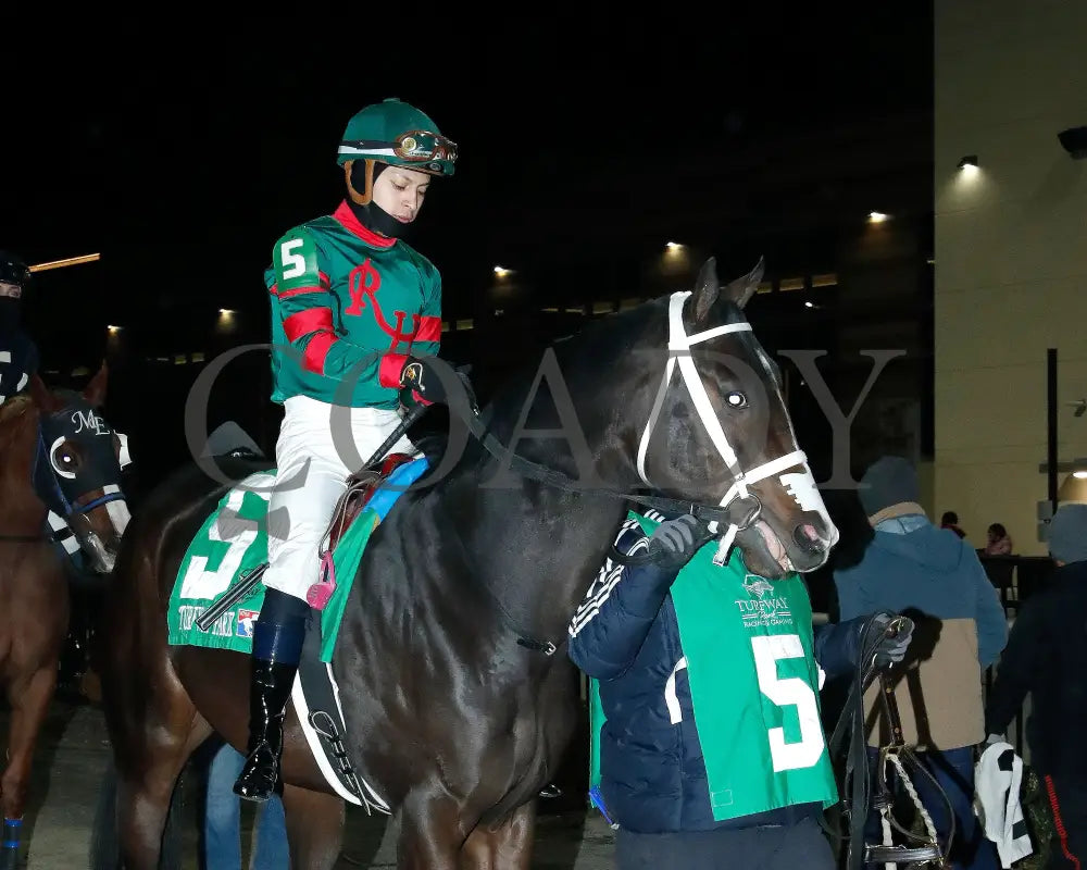 Coming In Hot - The 30Th Running Of The Turfway Prevue 01-04-25 R06 Tp Come Back 01 Turfway Park
