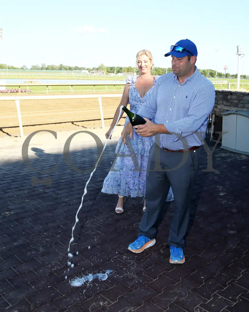 Dragoon Gaurd - Indiana Derby 30Th Running G3 07-06-24 R12 Horseshoe Champagne 01 Samantha Pagels
