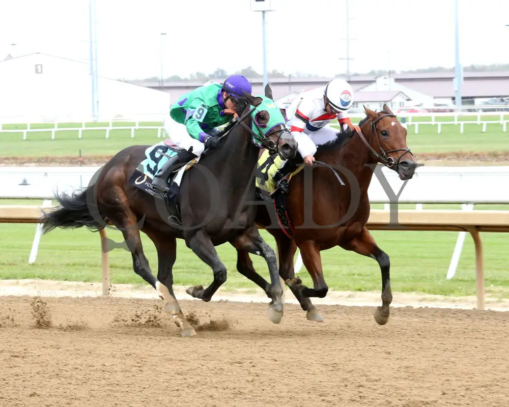 E’S MAGIC - The Kim Hammond Overnight Handicap - 10-25-25 - R06 - Horseshoe Indiana - Finish 02 - Sammantha Pagels