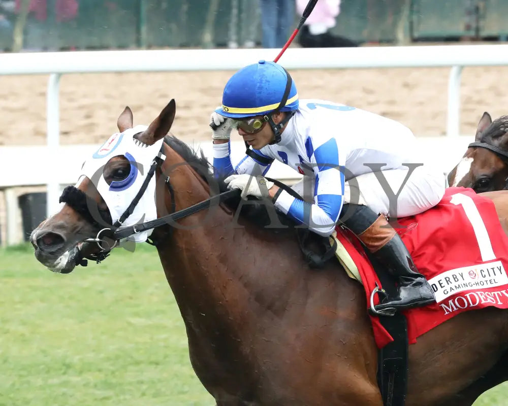 Fast As Flight - The Modesty G3 05-03-24 R08 Churchill Downs Inside Finish 02 Jetta Vaughns