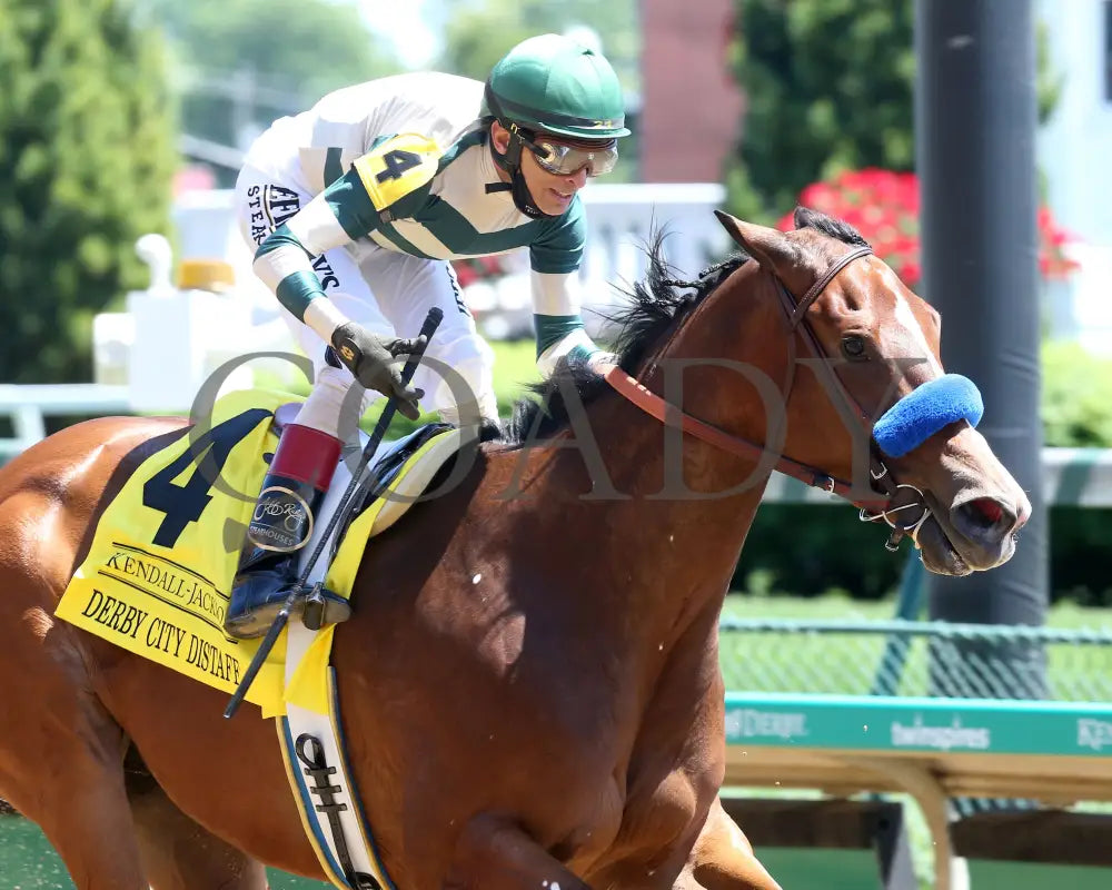 Gamine - The Derby City Distaff G1 35Th Running 05-01-21 R07 Cd Tight Finish 01 Churchill Downs