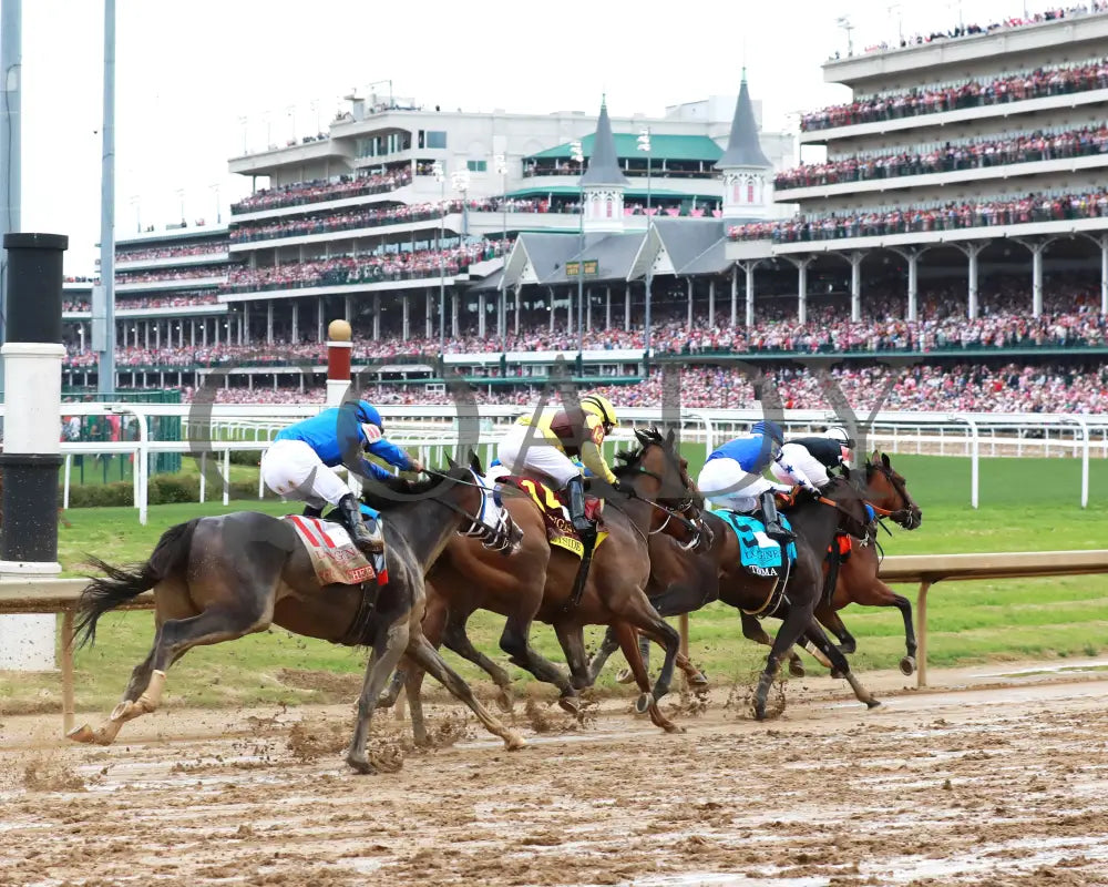GOOD CHEER - The Longines Kentucky Oaks G1 - 151st Running - 05-02-25 - R11 - CD - Turn 03 - Coady Media - Kurtis Coady Photography