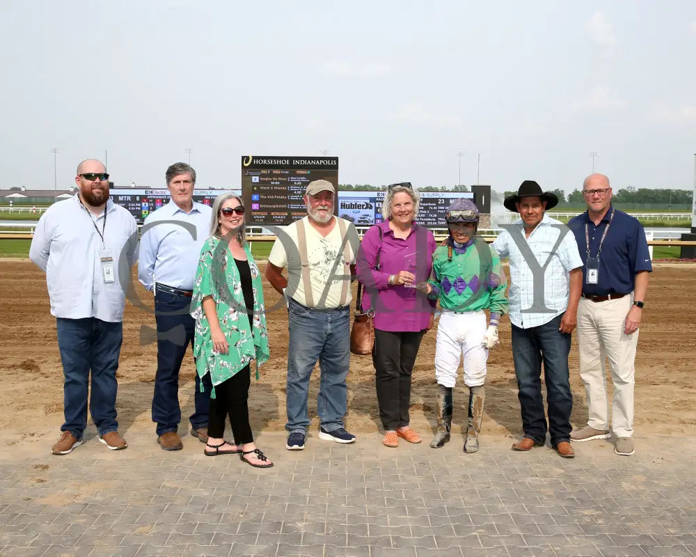 IMAGINE THE MOON - Shelby County - 23rd Running - 06-04-25 - R07 - Horseshoe Indiana - Presentation 01 - Sammantha