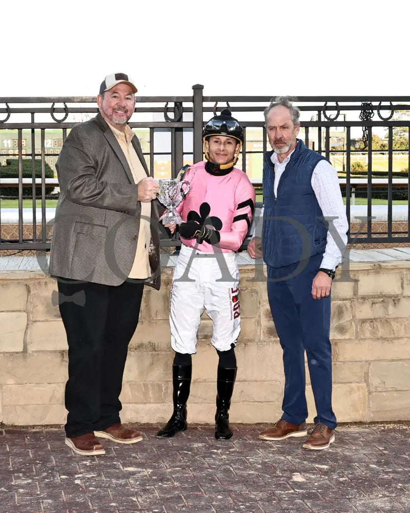 JERSEY PEARL - Poinsettia Stakes - 12-21-25 - R08 - OP - Presentation 01 - Coady Media - Kurtis Coady Photography