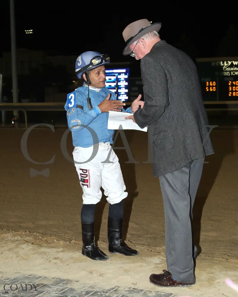 JUBASLILBALLERINA - 101125 - Race 05 - CT West Virginia Roger Ramey Breeders Classic Distaff - J. D. Acosta 01