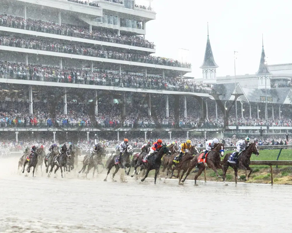 Justify - 050518 Race 12 Cd The Kentucky Derby G1 First Turn 01 Churchill Downs