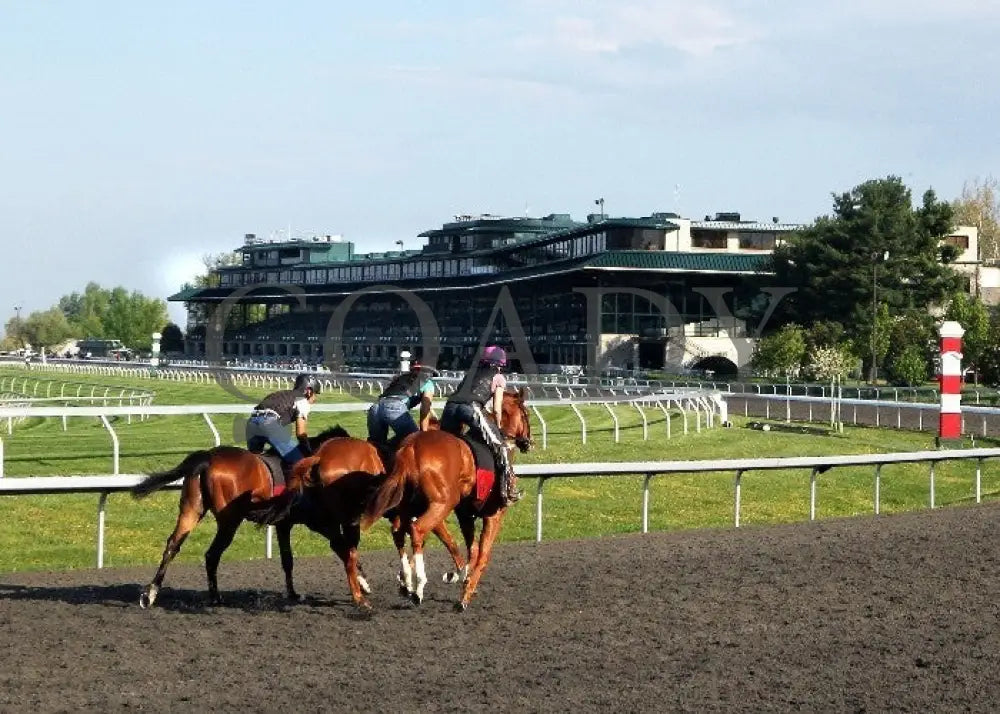 Kee-Scenics-040412-001 Keeneland
