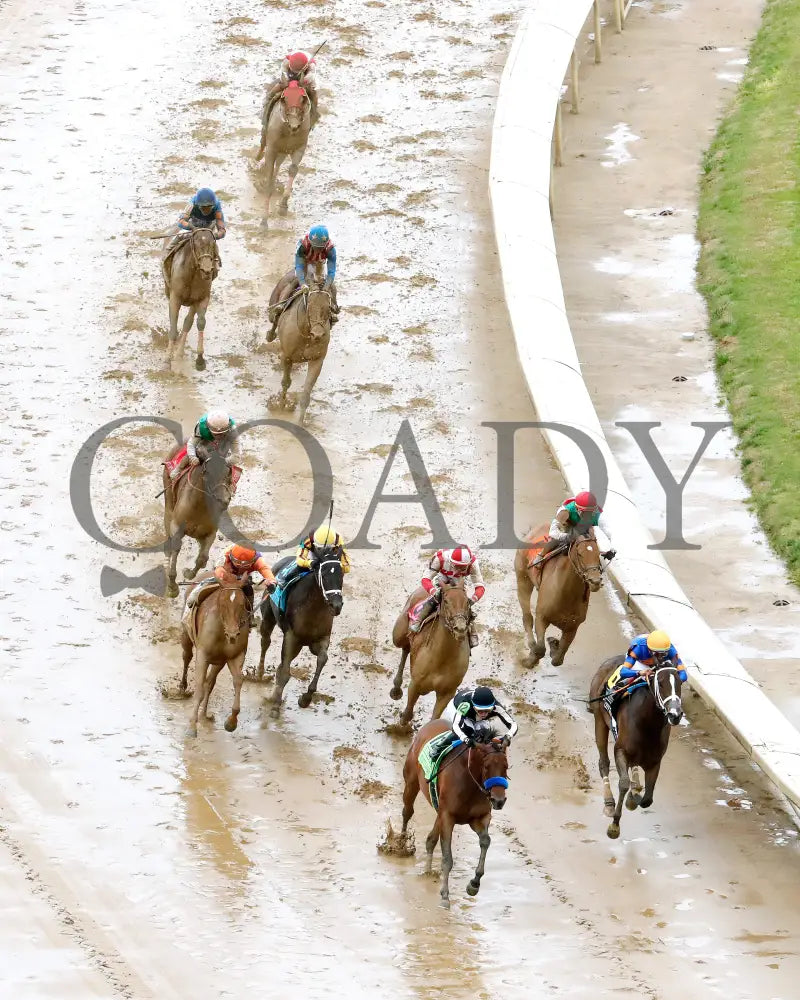 KOPION - 050325 - Race 10 - CD -Aerial Turn 01 Churchill Downs