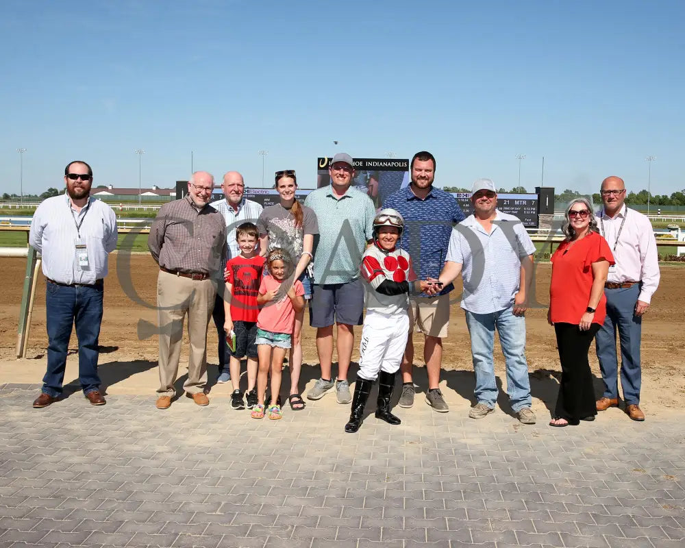 Lil Gin N Class - Hoosier Breeders Sophomore Handicap 15Th Running 06-12-24 R06 Horseshoe Indiana