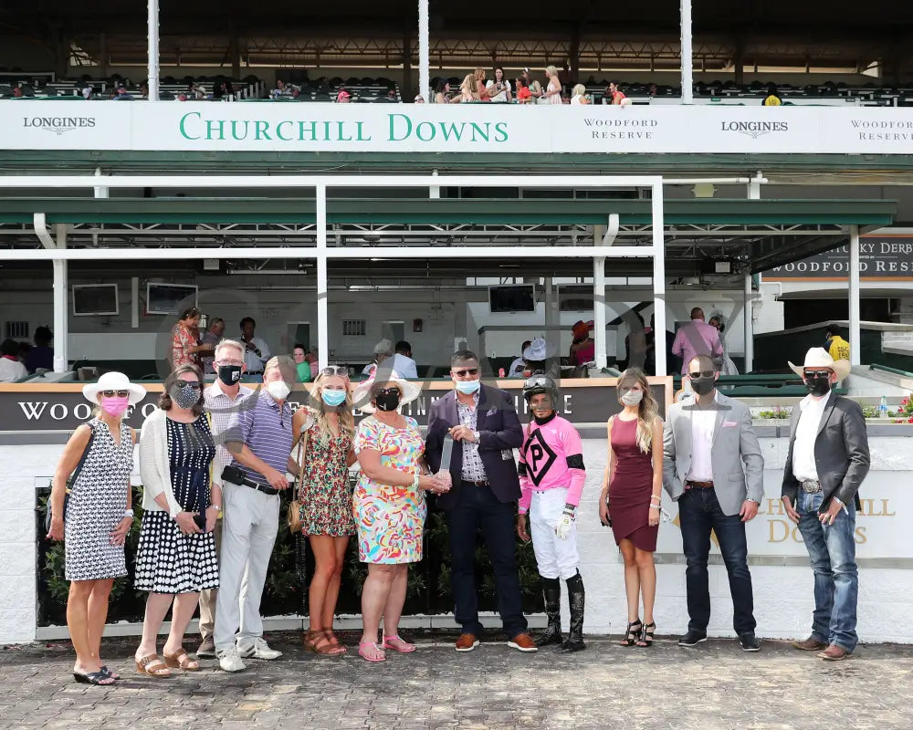 Lone Rock - Isaac Murphy Marathon Overnight S. 04-27-21 R08 Cd Presentation 01 Churchill Downs