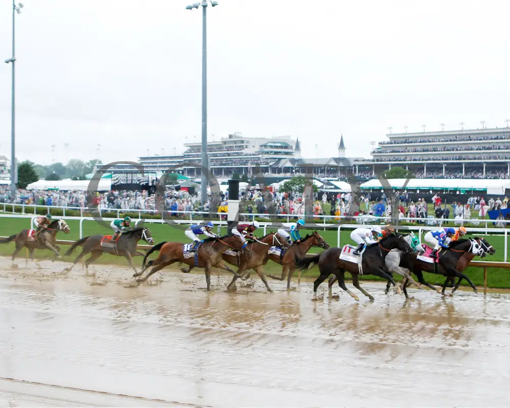 MINDFRAME - 050325 - The Churchill Downs G1 - Race 08 - CD - Backstretch Turn 01 Churchill Downs