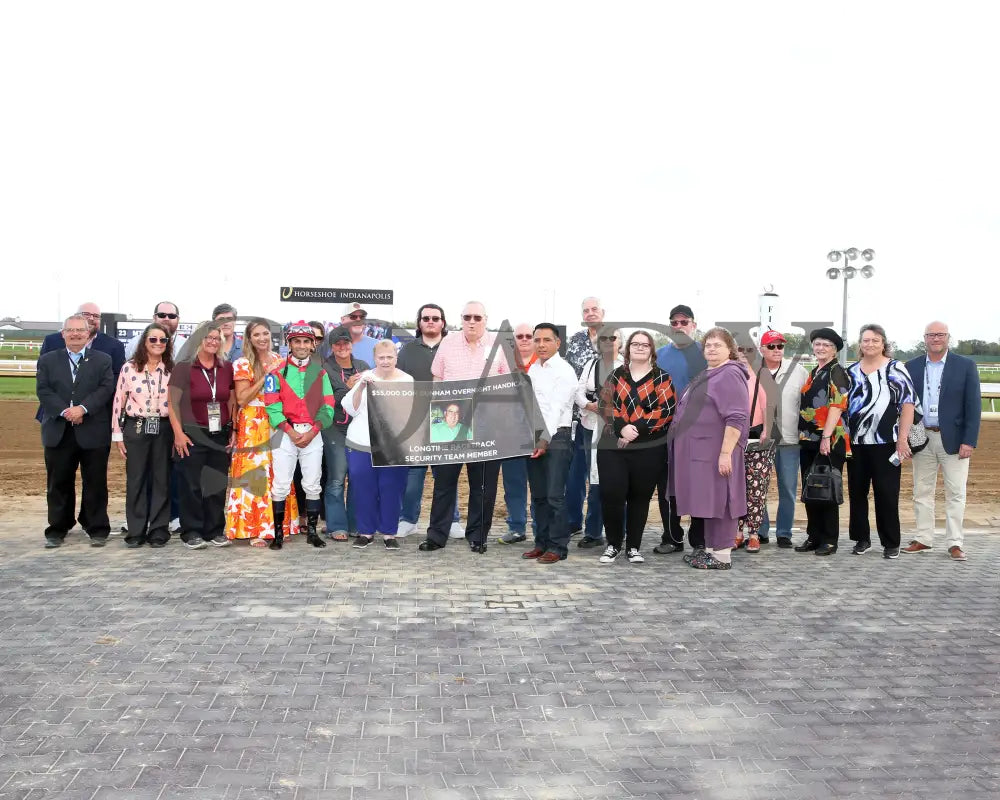 Molly’s Town - Don Dunham Overnight Handicap 09-25-24 R07 Horseshoe Indiana Presentation 01