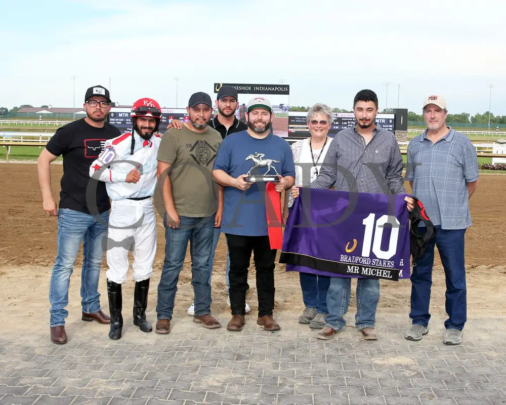 Mr Michel - Bradford Stakes 07-03-24 R09 Horseshoe Indiana Presentation 01 Sammantha Pagels Grand