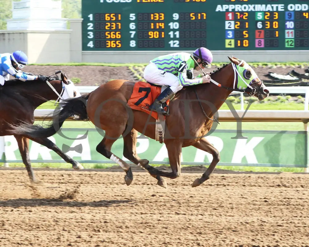 OSSETRA - 050716 - Race 07 - BTP Finish - Coady Media - Kurtis Coady Photography