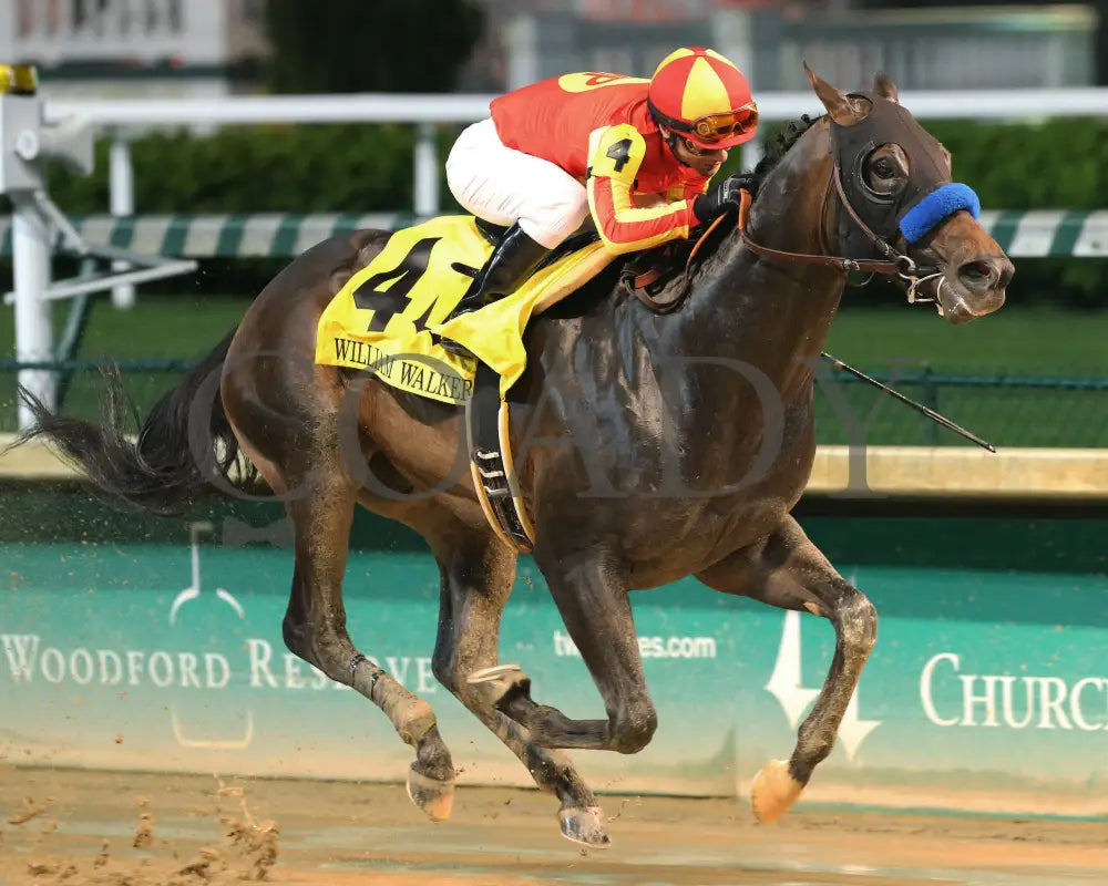 Toews On Ice - 043016 Cd- 004 Churchill Downs