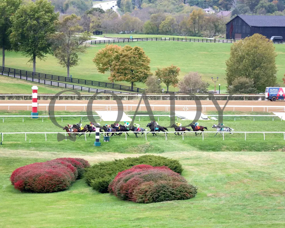 TROUBLESHOOTING - 102525 - Race 08 - KEE - Aerial Back Stretch 02 Keeneland