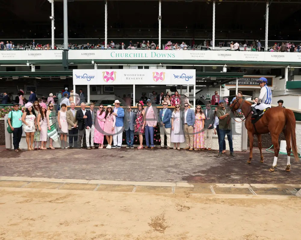 WORLD BEATER - 05-02-25 - R03 - CD - Winners Circle 01 Churchill Downs
