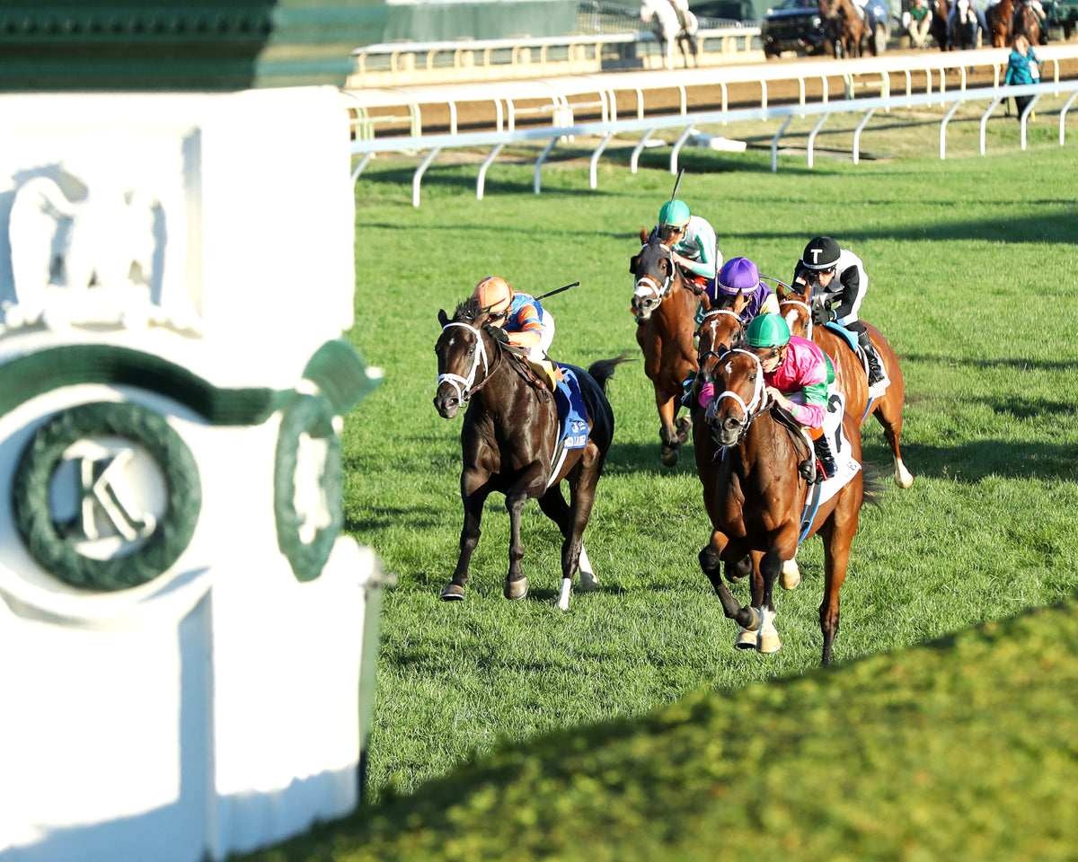 AGATE - 100426 - Race 10 - KEE  The Castle & Key Bourbon G2 - Inside Finish 01
