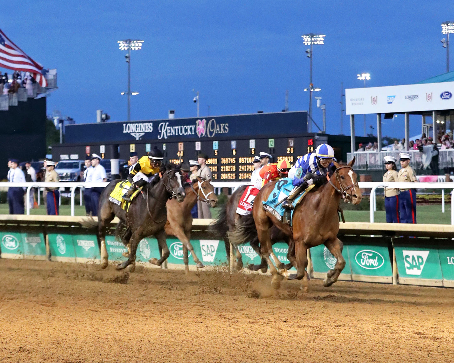 ALWAYS A RUNNER - 050126 - Race 13 - CD  The Longines Kentucky Oaks G1 - 152nd Running - Finish 07 - Coady Media - Kurtis Coady Photography
