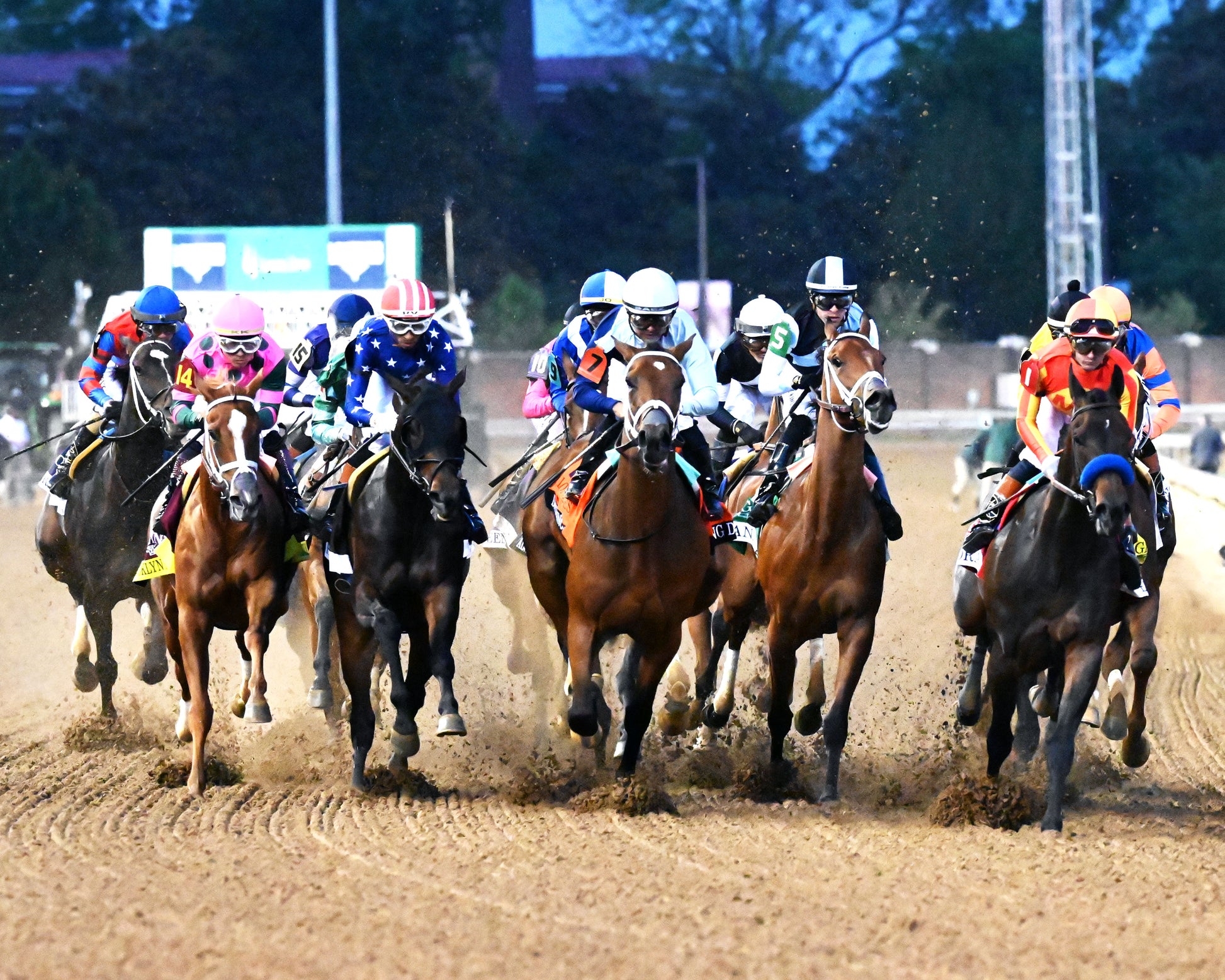 ALWAYS A RUNNER - 050126 - Race 13 - CD  The Longines Kentucky Oaks G1 - 152nd Running - First Turn 04 - Coady Media - Kurtis Coady Photography