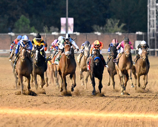 ALWAYS A RUNNER - 050126 - Race 13 - CD  The Longines Kentucky Oaks G1 - 152nd Running - Head on 02 - Coady Media - Kurtis Coady Photography