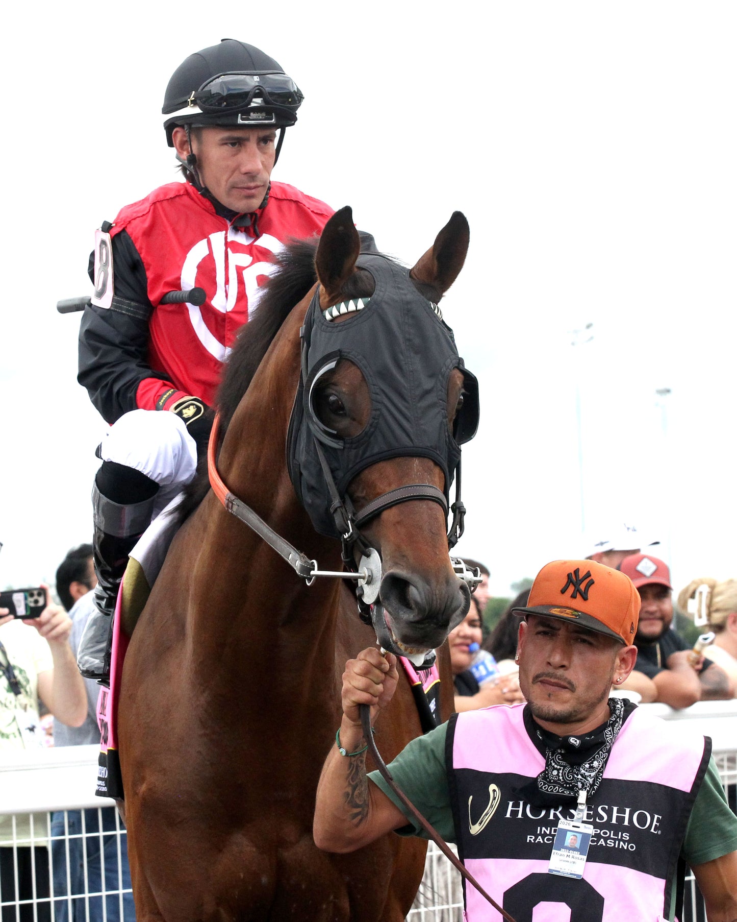 BENDOOG - Michael G Schaefer Memorial - 07-11-26 - R06 - Horseshoe Indiana - Paddock 02 - Casey Cable