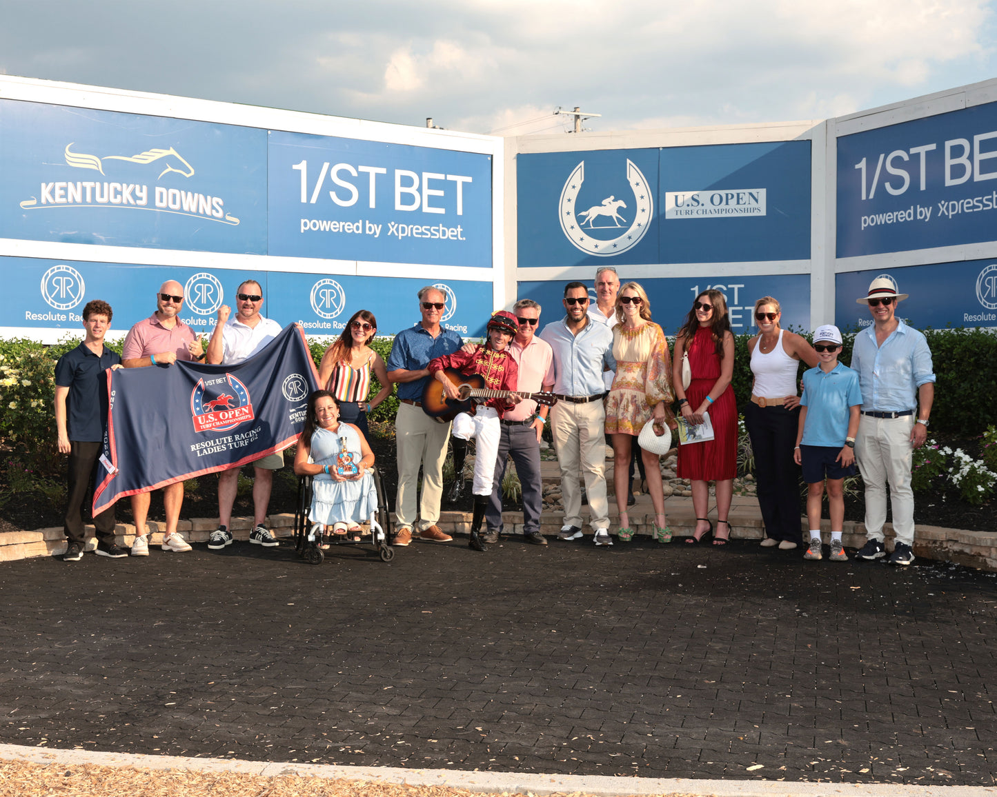 BLESS THE BROKEN - The Kentucky Downs Lady Turf G2 - 09-05-26 - R09 - KD - Presentation 01
