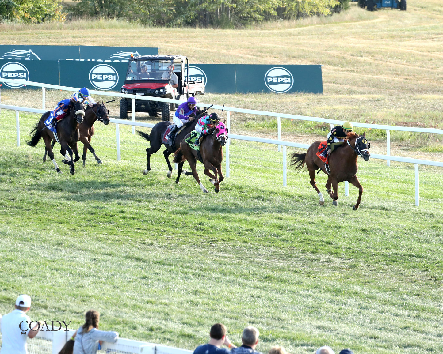 CHASING THE CROWN - The NTL Tight Spot Overnight Handicap - 08-31-25 - KD - Aerial Finish 02 - Coady Media - Kurtis Coady Photography