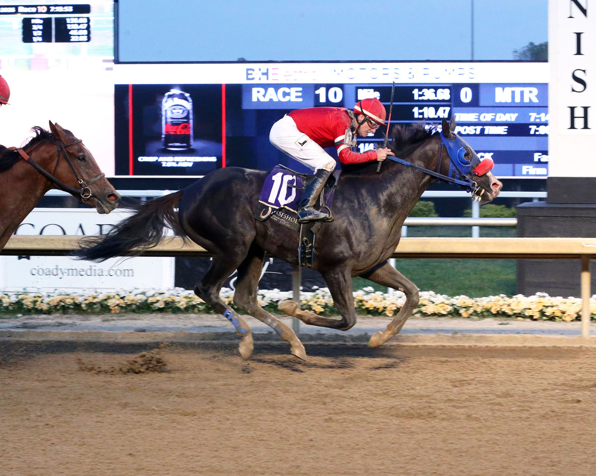 CHICORY BLAZE - To Much Coffee - 29th Running - 09-30-26 - R10 - Horseshoe Indiana - Finish 01 - Sammantha Pagels