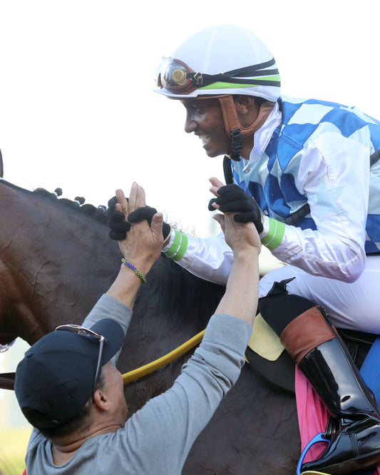 CLARET BERET - Apple Blossom Handicap G1 - 04-11-26 - R10 - OP - Celebration 07 - Coady Media - Kurtis Coady Photography