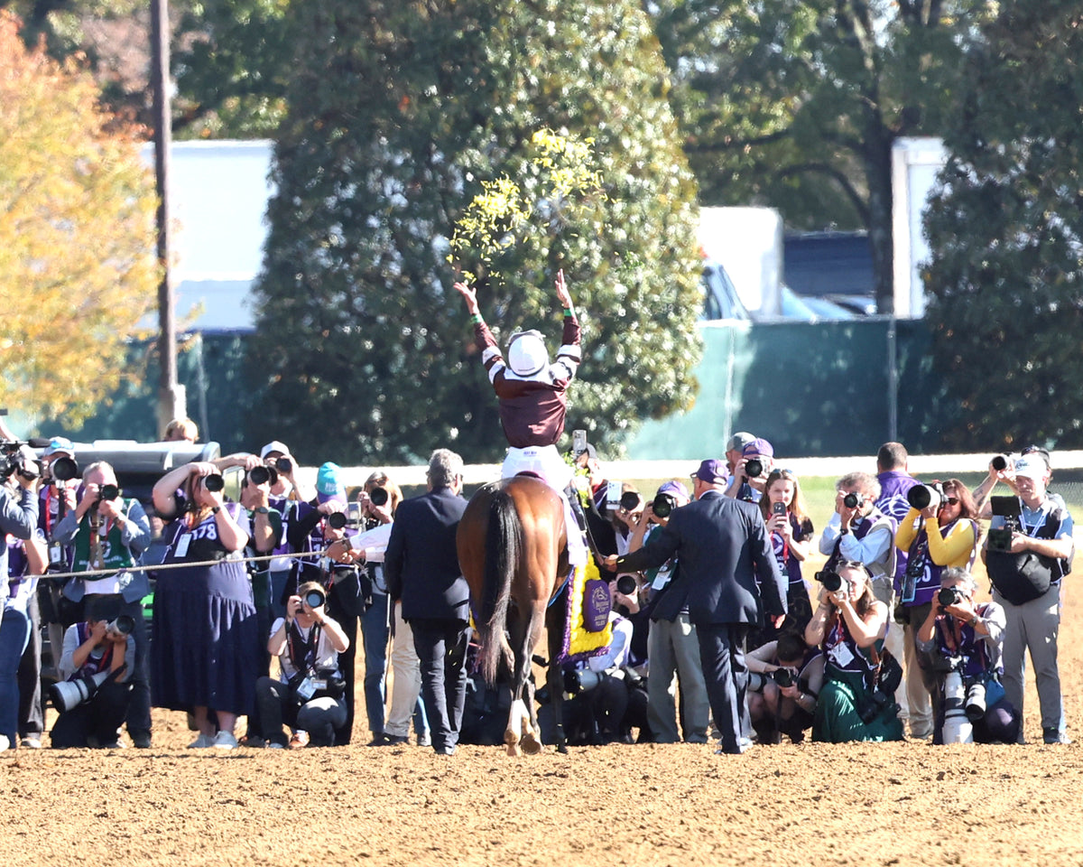 EMPHATIC - Breeders' Cup Juvenile Fillies G1 - 10-30-26 - R07 - Keeneland Race Course - Celebration 05 - Hunter Fridley - Coady Media - Kurtis Coady Photography