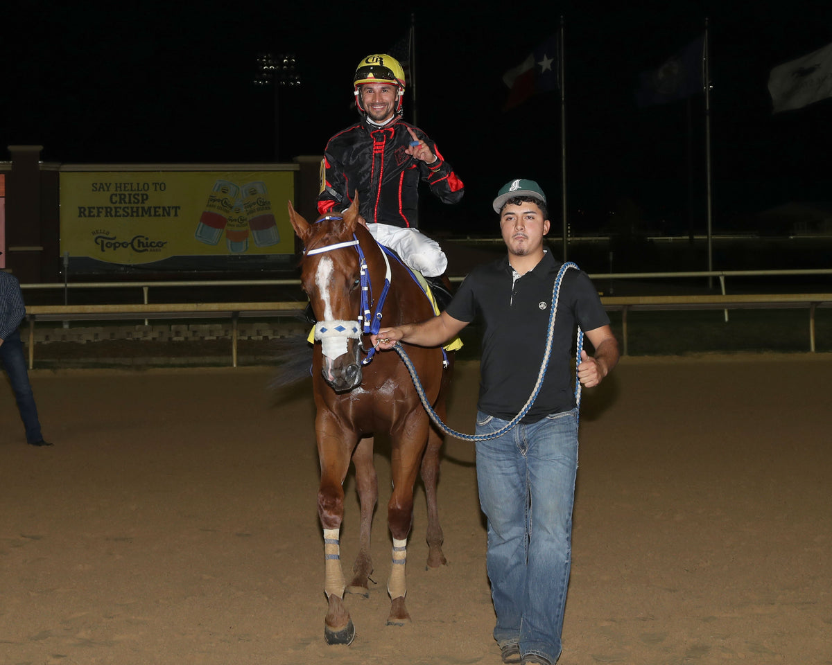 JT MIDLIFE CRISIS - Dash for Cash Futurity (Grade II) - 10-10-26 - R12 - Lone Star Park - Return Shot 01
