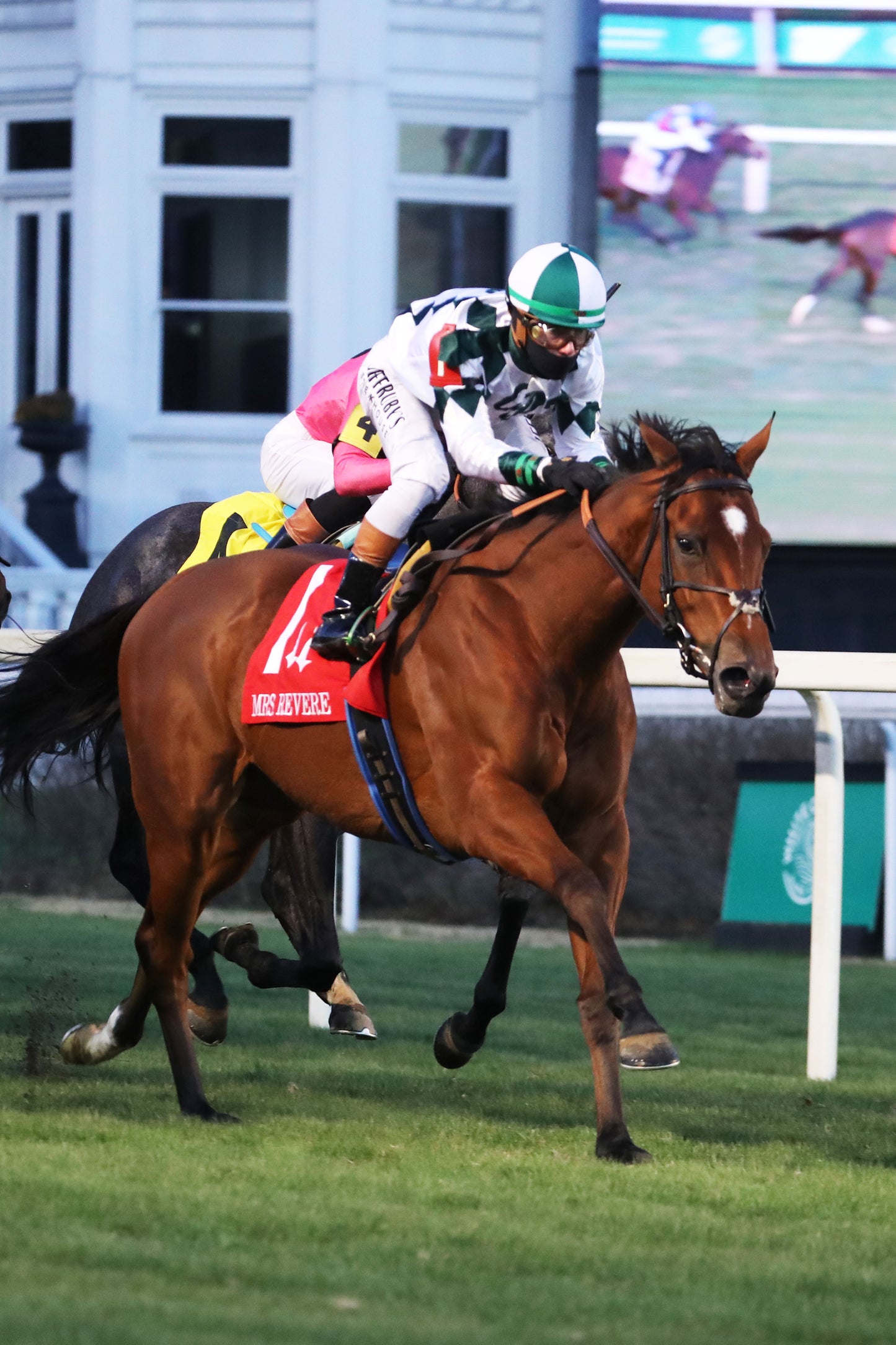 LUSH LIPS - 11-28-25 - R10 - CD - Finish 03