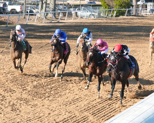 MACKMAN - The General MacArthur Overnight Stakes - 02-06-26 - R08 - Oaklawn Park - Inside Finish 02 - Coady Media - Kurtis Coady Photography