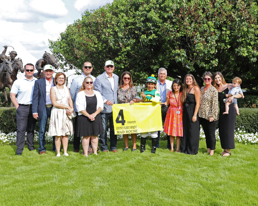 MAD HOUSE - The Count Fleeet - 041126 - Race 08 - OP - Presentation 01 - Coady Media - Kurtis Coady Photography