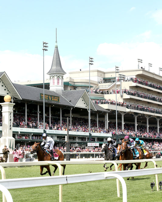 MOON SPUN - 050126 - Race 07 - CD - Inside Finish 03 - Coady Media - Kurtis Coady Photography