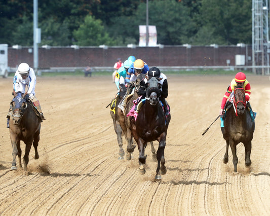 NU WHATS' NEW - 062826 - Race 10 - CD - Head On 01